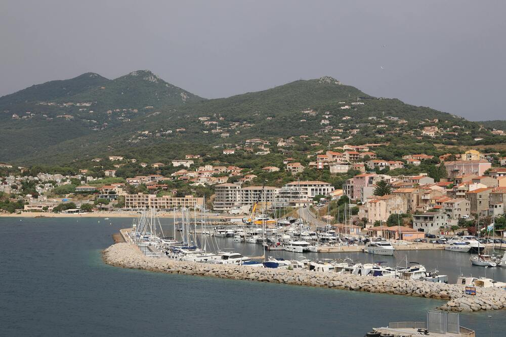 Activités nautiques location bateau à Ajaccio